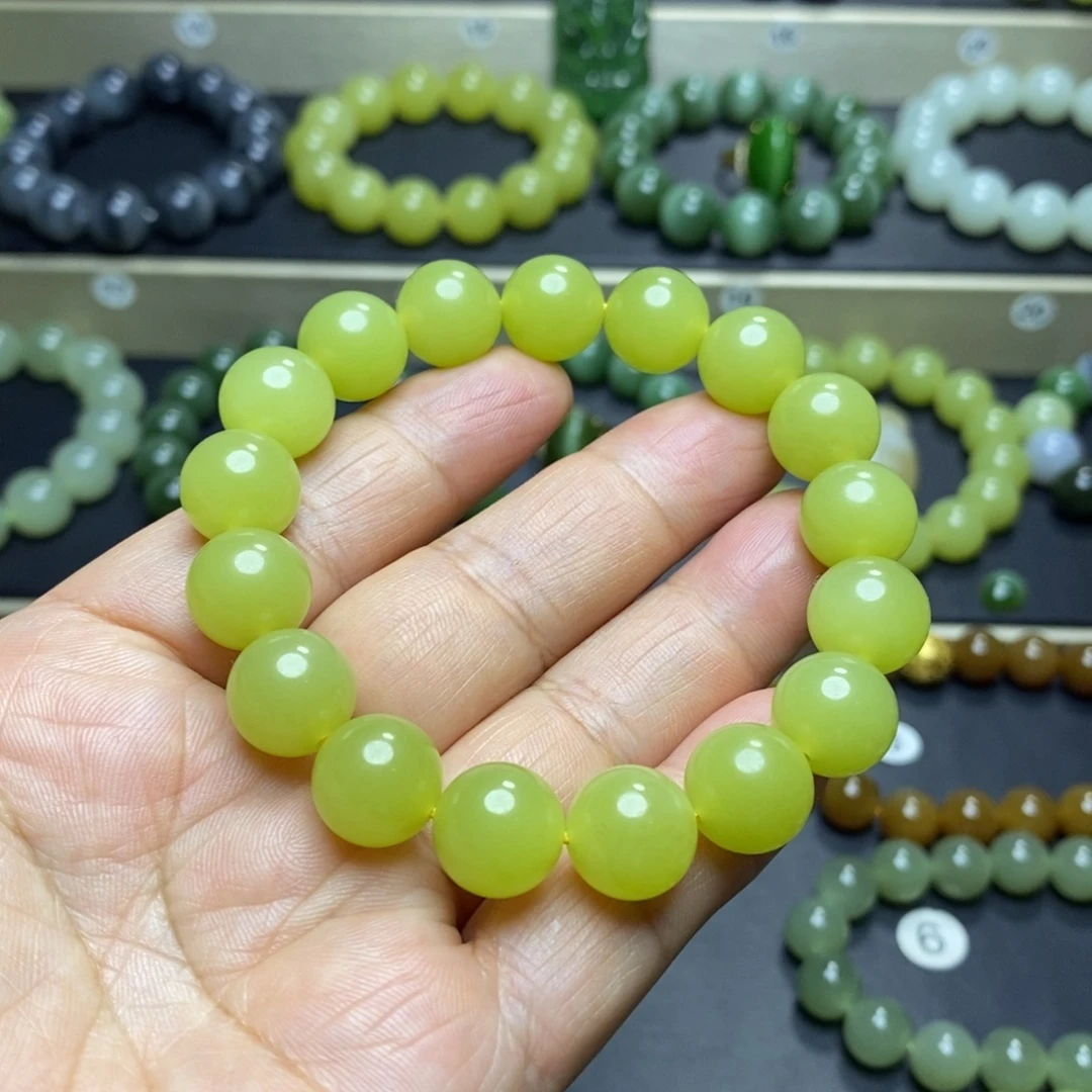 和田玉未镶嵌手串