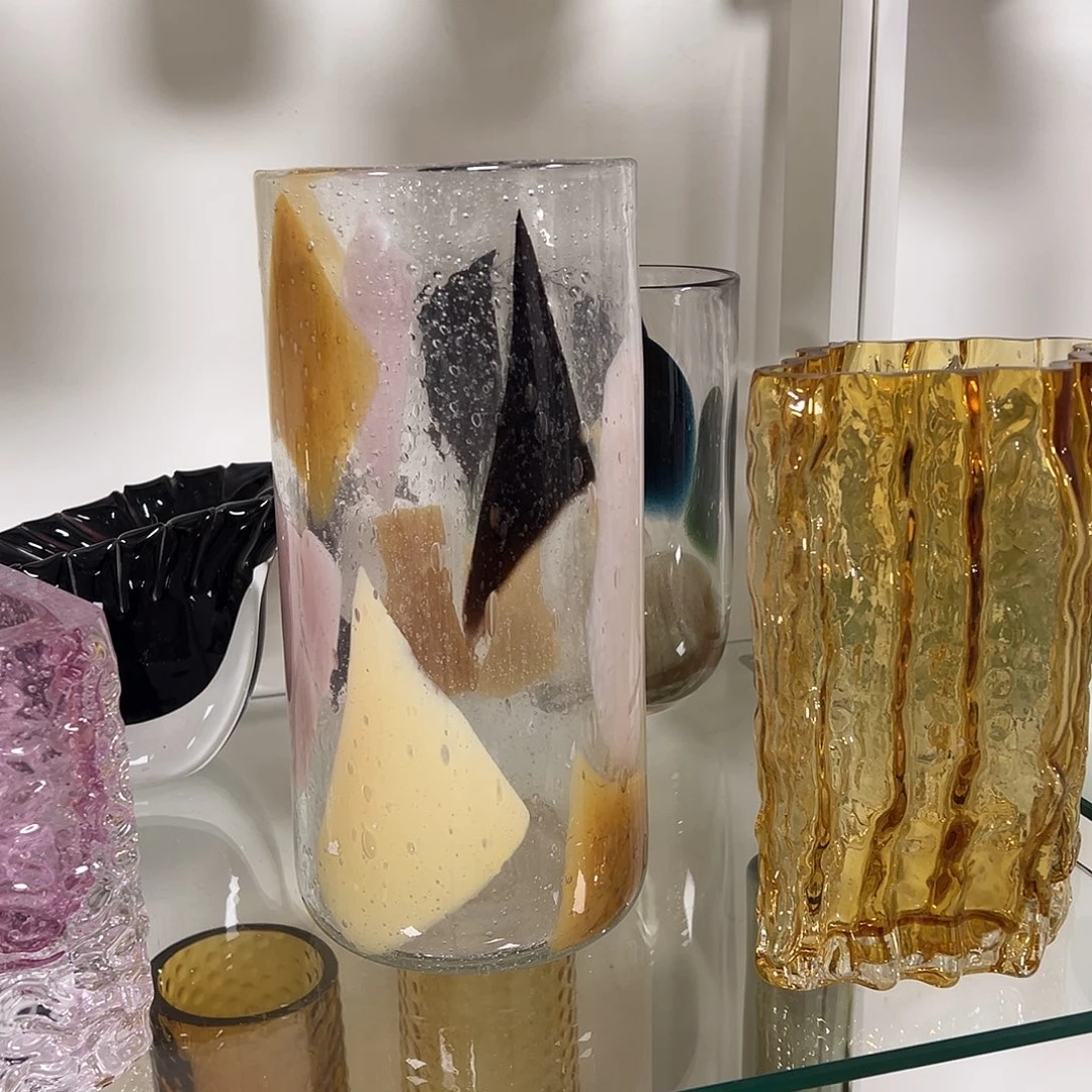 琉璃高27彩色点密集气泡琉璃花器，