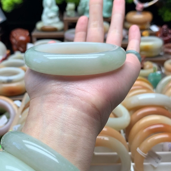 妍***宝查罗石合金手镯（开口镯）