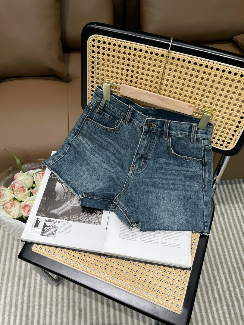 重工水洗牛仔高腰显瘦百搭短裤D5L208