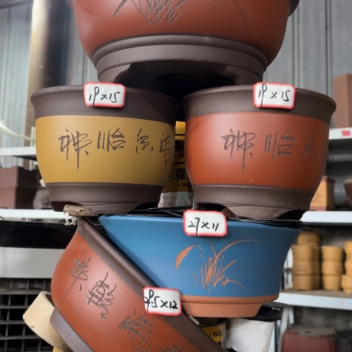 紫砂花盆100-6。