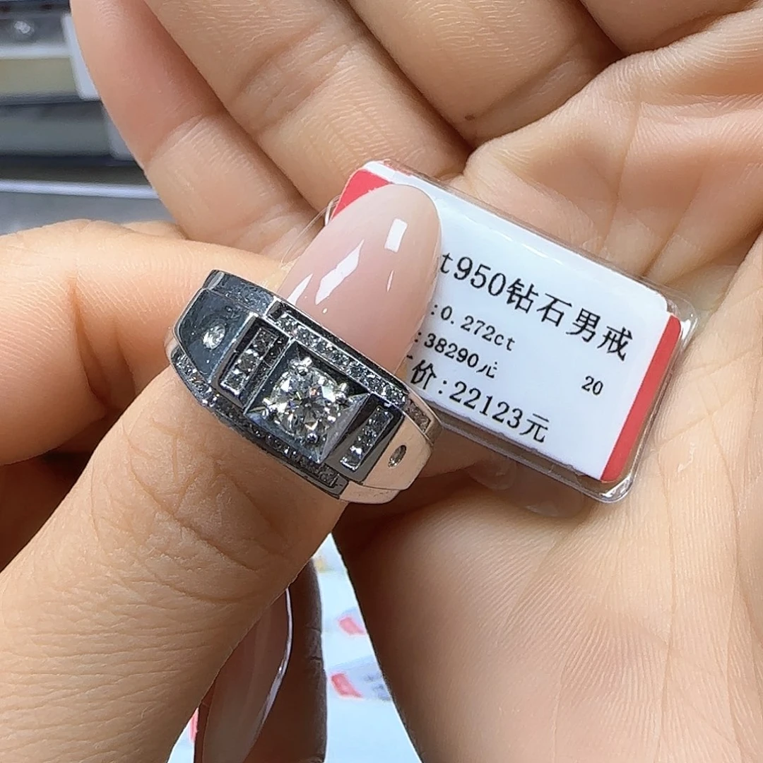 戒指/指环18K金镶嵌钻石