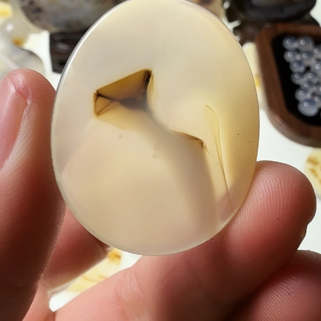 玛瑙/玉髓未镶嵌珠宝半成品