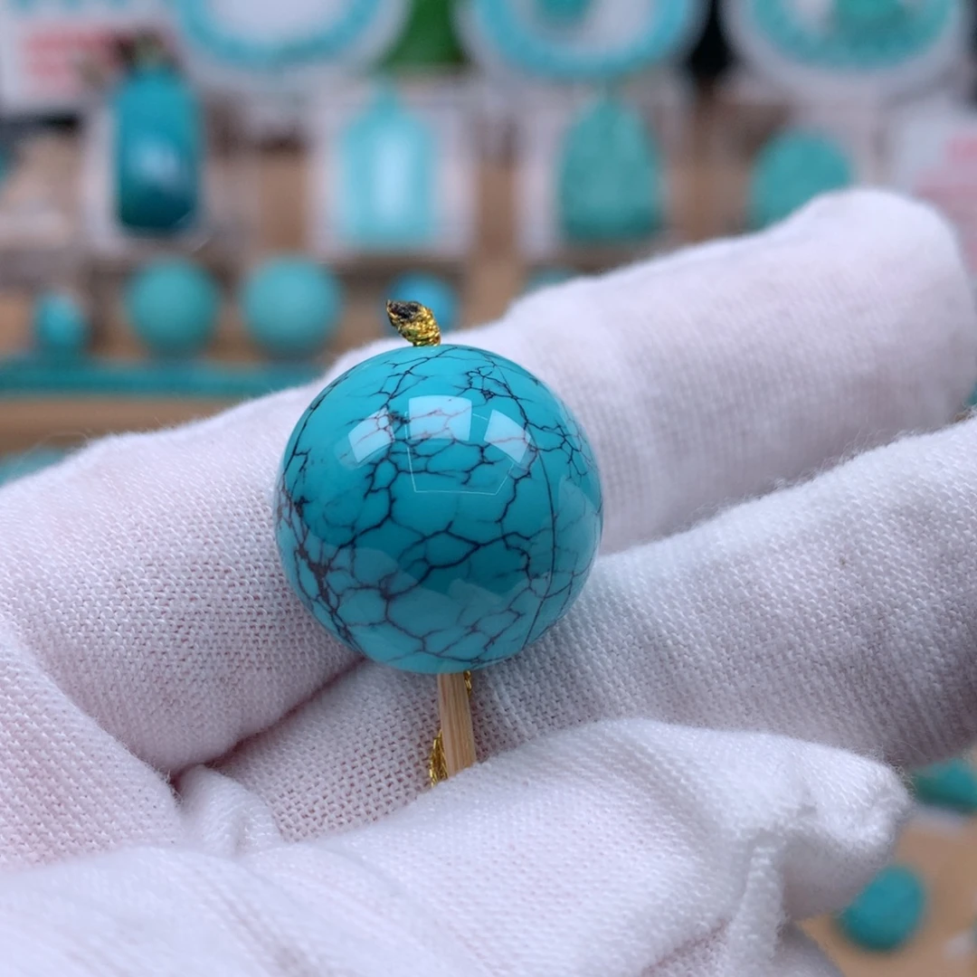 绿松石未镶嵌珠宝奇石19.4mm