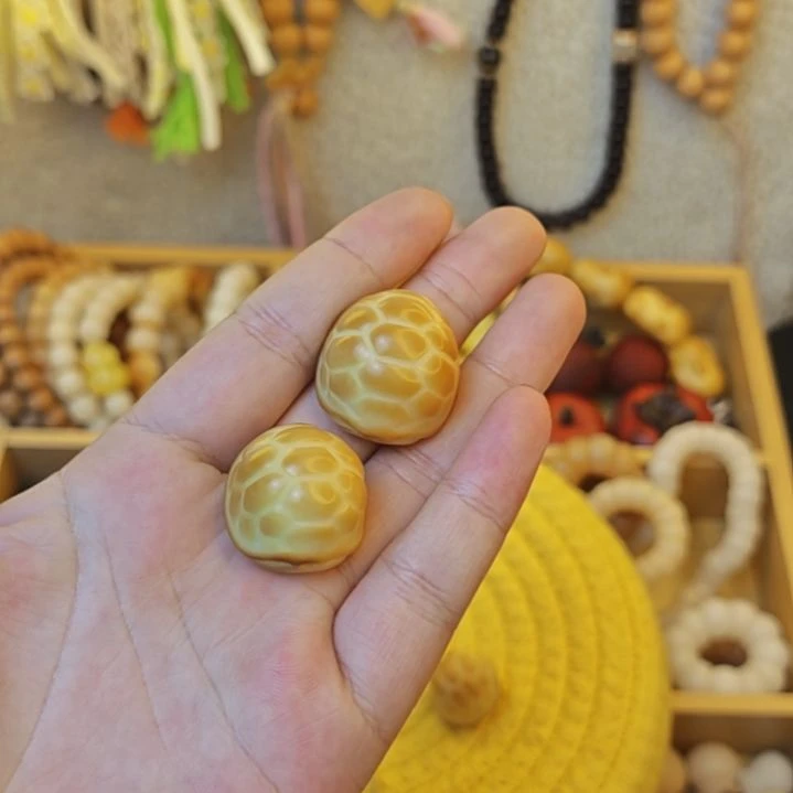 菩提根/象牙果吊坠牙果富甲大号中号各一个