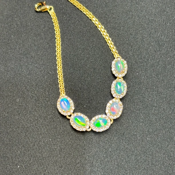 925银镀黄金镶嵌4×6毫米天然非洲白欧泊手链满七彩色满火彩