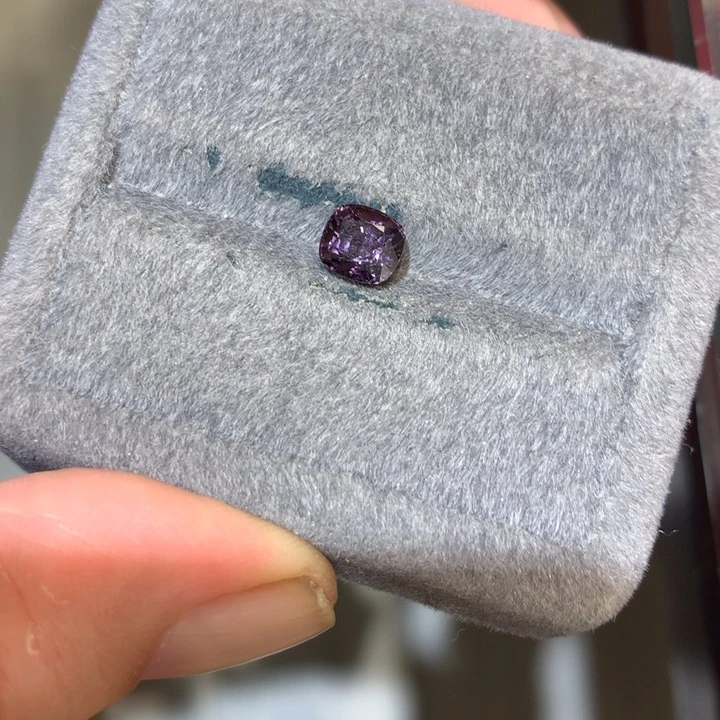 尖晶石裸石未镶嵌裸石1.965克拉