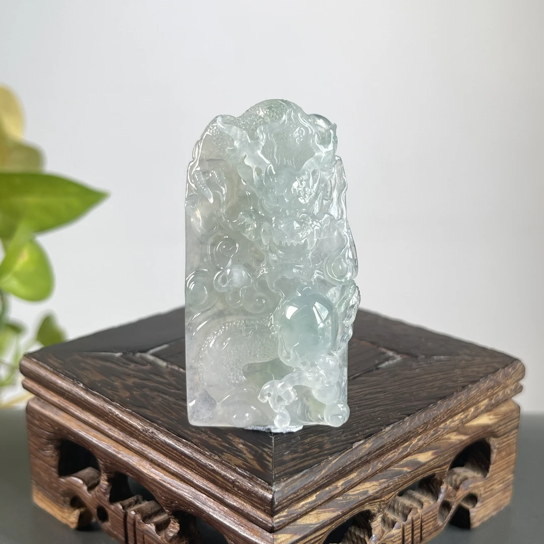 JGB18-160  天然缅甸A货翡翠  龙牌