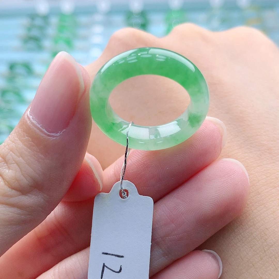 翡翠戒指未镶嵌A货缅甸翡翠