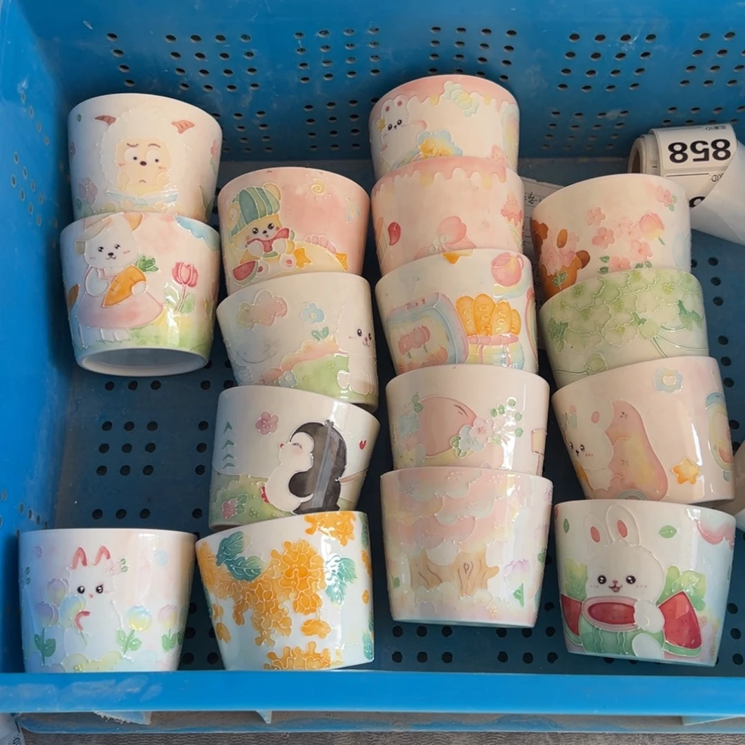 呵***6绿绣球花边猪口玉泥