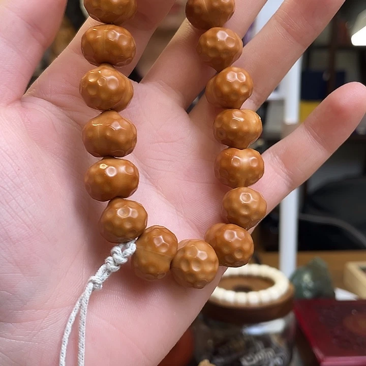 吊坠猴头核桃猴头手串