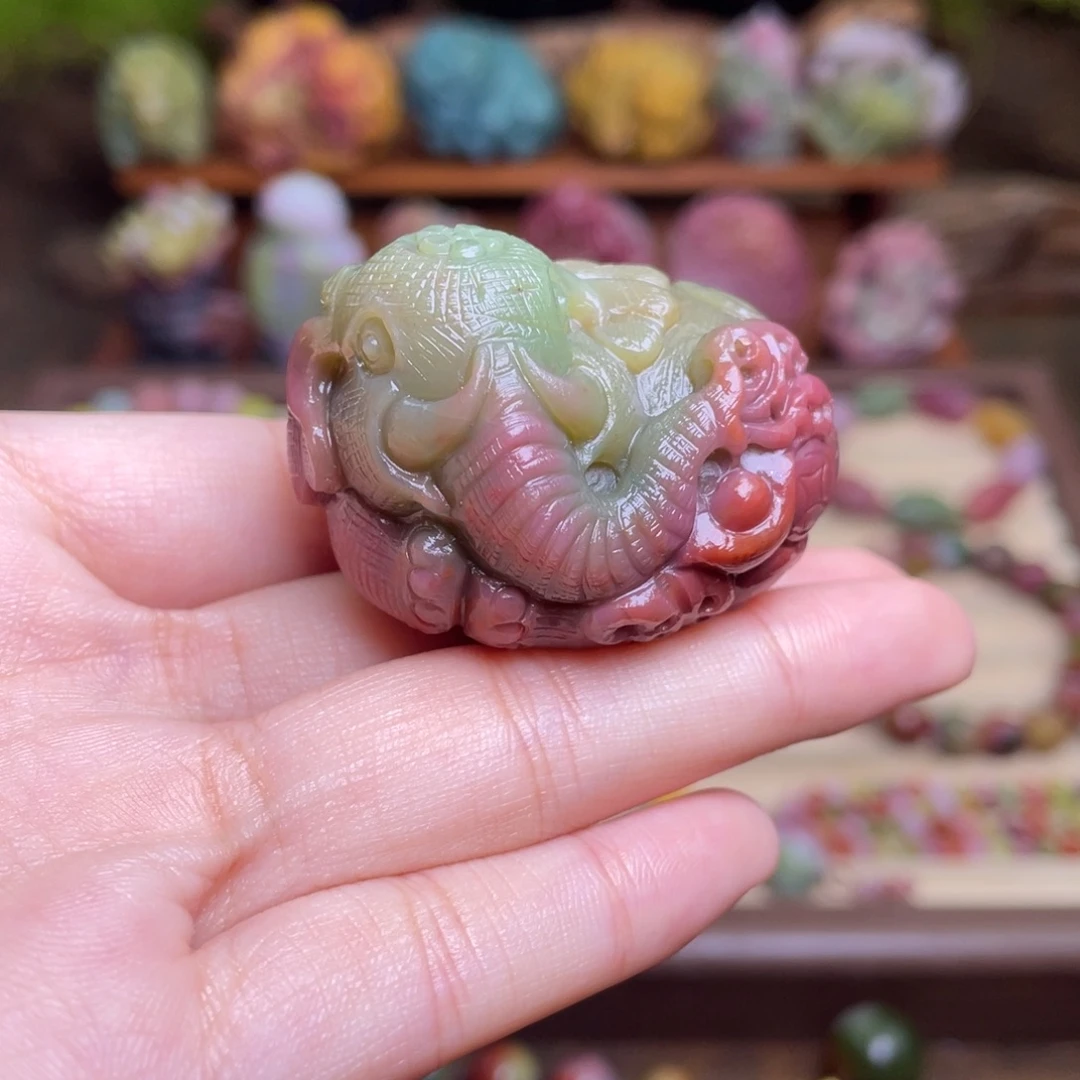 玛瑙/玉髓未镶嵌珠宝半成品盐源玛瑙西瓜立体雕刻大象