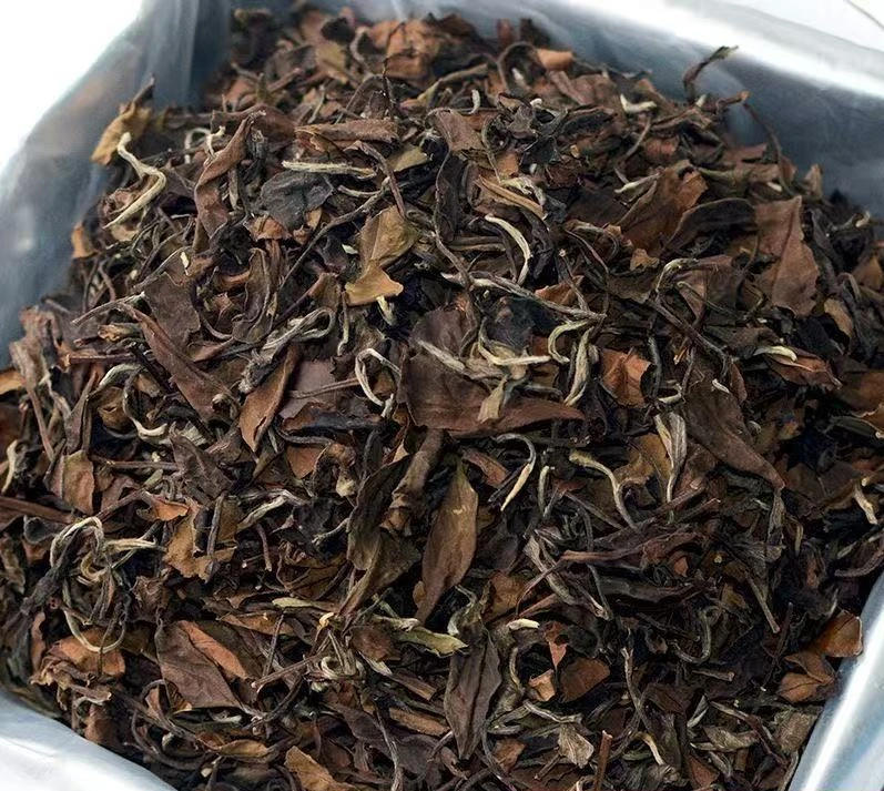 2009年太姥山竹编日晒花蜜香老白茶 阿凤