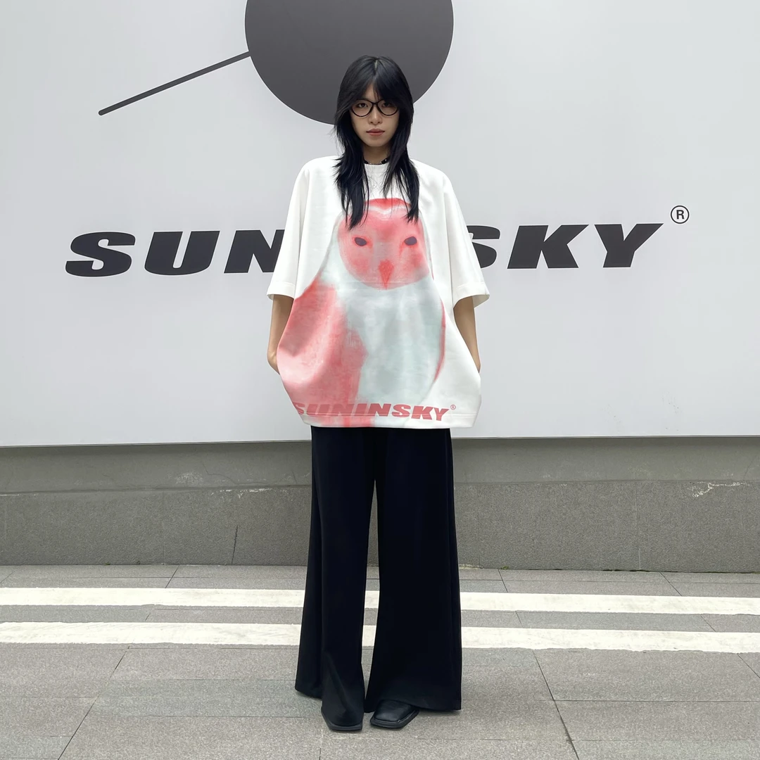 男女同款鹦鹉水彩印花宽松显瘦T恤-S2406032