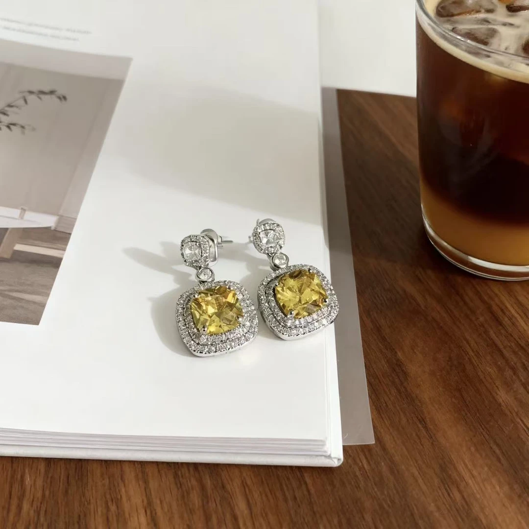 钻石黄耳钉方形-lx0132-1