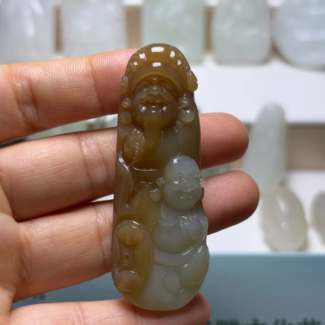 和田玉（糖玉）未镶嵌颈饰