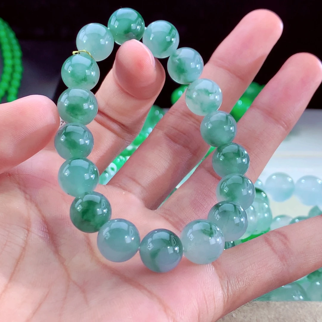 未镶嵌手串翡翠翡翠