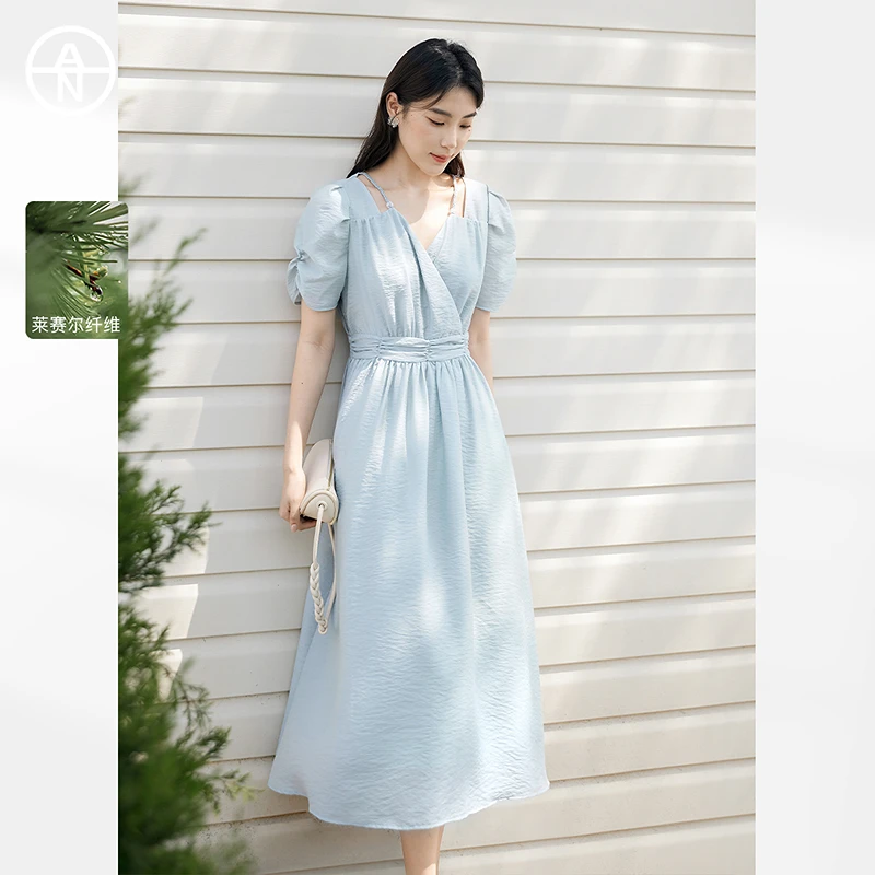 AN大码女装莱赛尔蓝色短袖连衣裙夏季微胖mm设计感镂空V领打揽裙