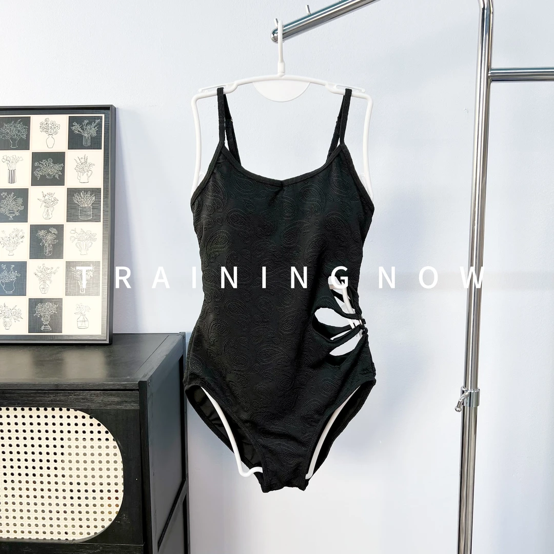 【墨镜】泳衣女高级感2025新款泡温泉成人连体游泳馆专用泳衣女款