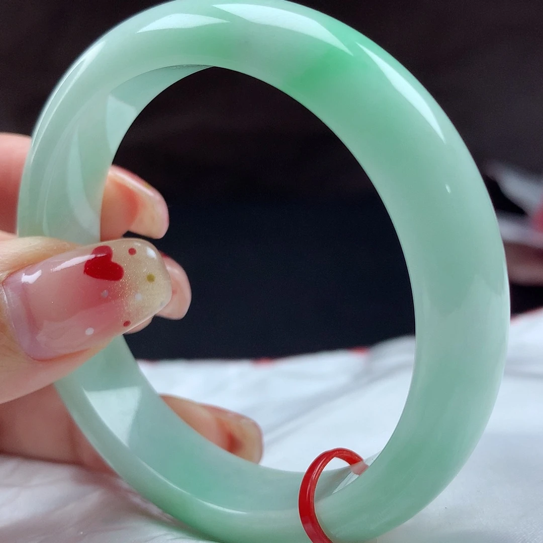 翡翠手镯未镶嵌ℳ****89030，