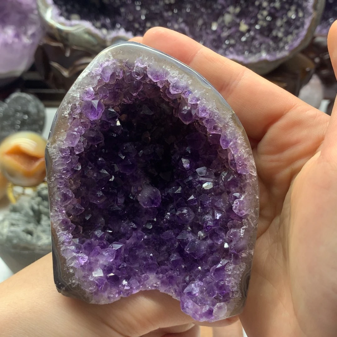 未镶嵌大型摆件（非配饰）紫晶