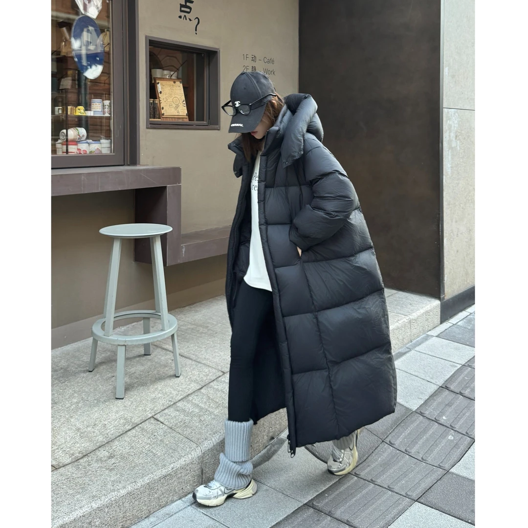 云朵零压泡芙连帽羽绒服女2025冬季新款过膝长款90白鸭绒加厚外套