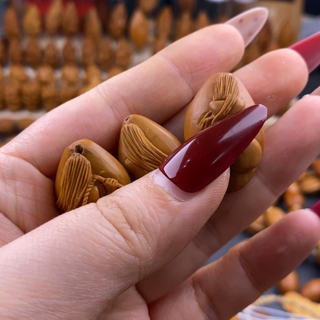 橄榄核吊坠方*。橄榄核福利单子两单起邮