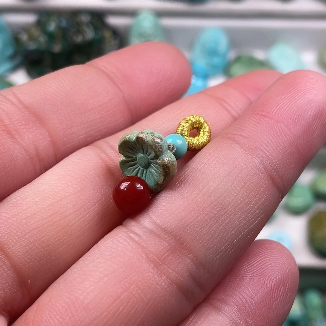 南红玛瑙未镶嵌颈饰