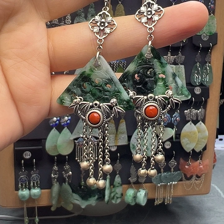 米***酒翡翠银S925镶嵌耳饰