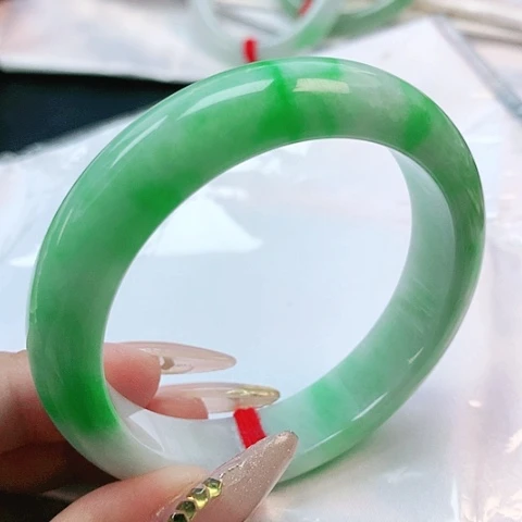 未镶嵌手镯翡翠2589