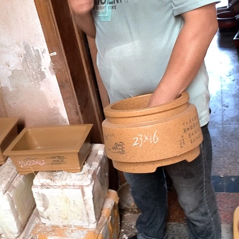 紫砂花盆手工艺品