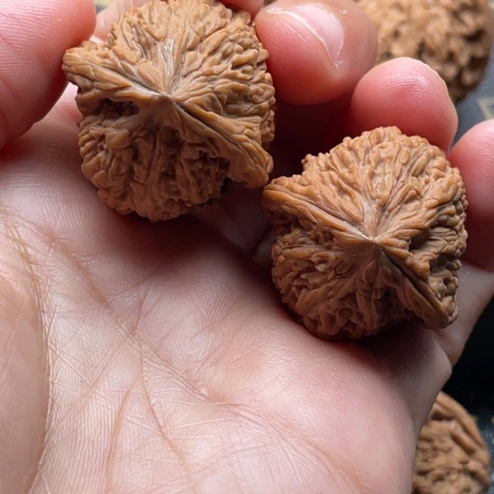 文玩核桃把件7*南疆29.5不保没黄