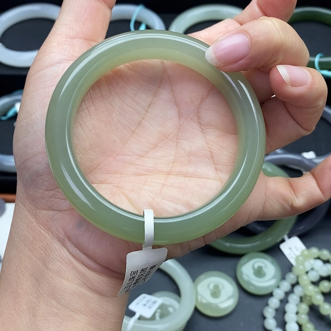 和田玉未镶嵌手镯59.60