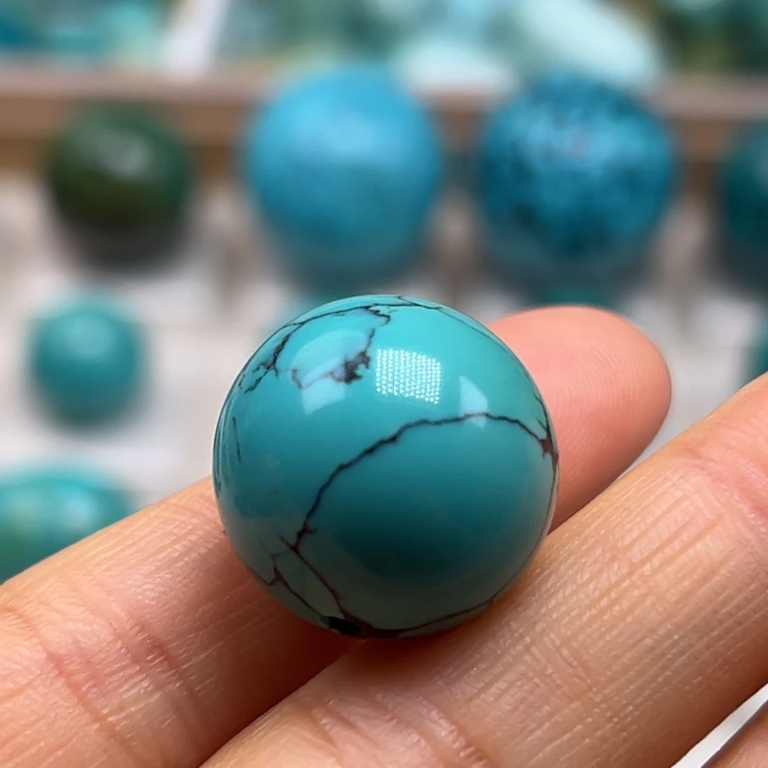 无***悔绿松石未镶嵌珠宝奇石