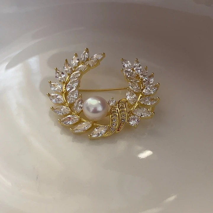 胸饰未镶嵌淡水珍珠