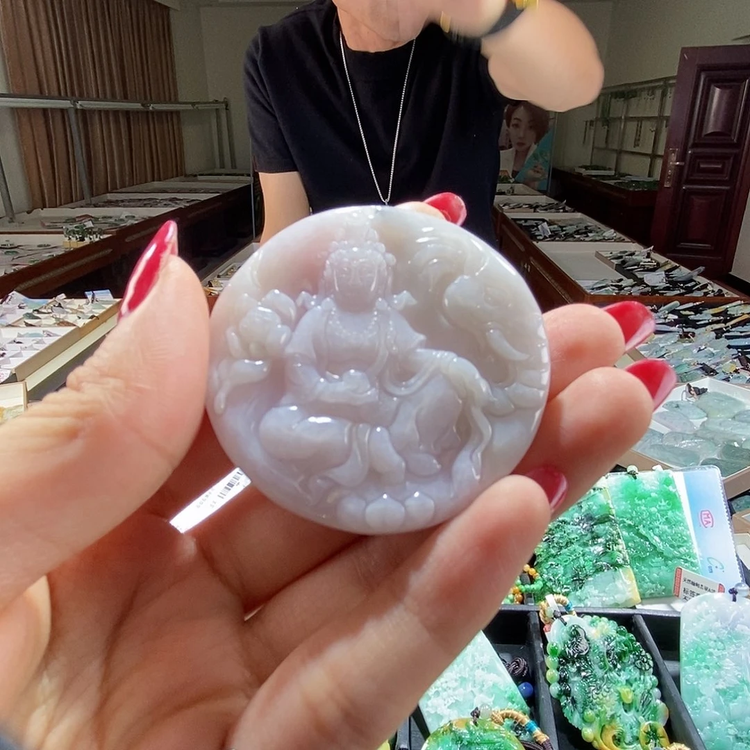 翡翠未镶嵌颈饰不退不换