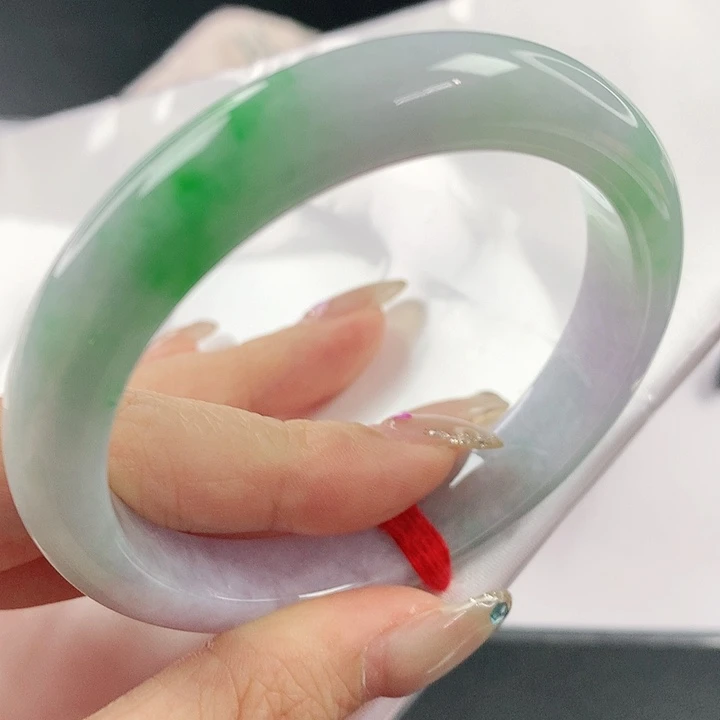 未镶嵌手镯翡翠，896