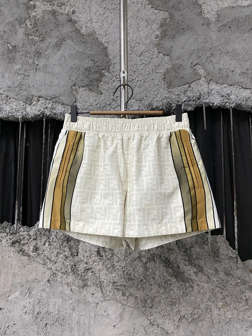 99新 FENDI/芬迪 双面短裤/m码 GJ5900