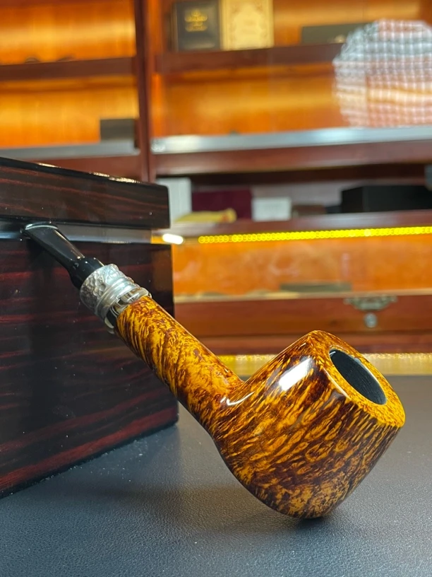 丹麦吉普森典藏4石楠木手工烟斗（内径21.6斗深39）