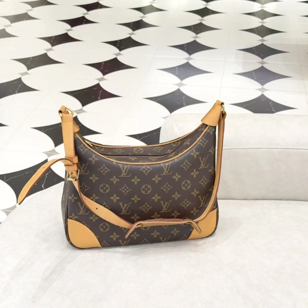 95新 LouisVuitton/路易威登 牛角包小号老花金扣单肩包/15425656