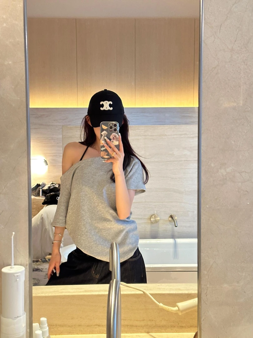 宽松两穿T恤女夏一字肩显瘦舒适百搭慵懒薄款设计感短袖上衣
