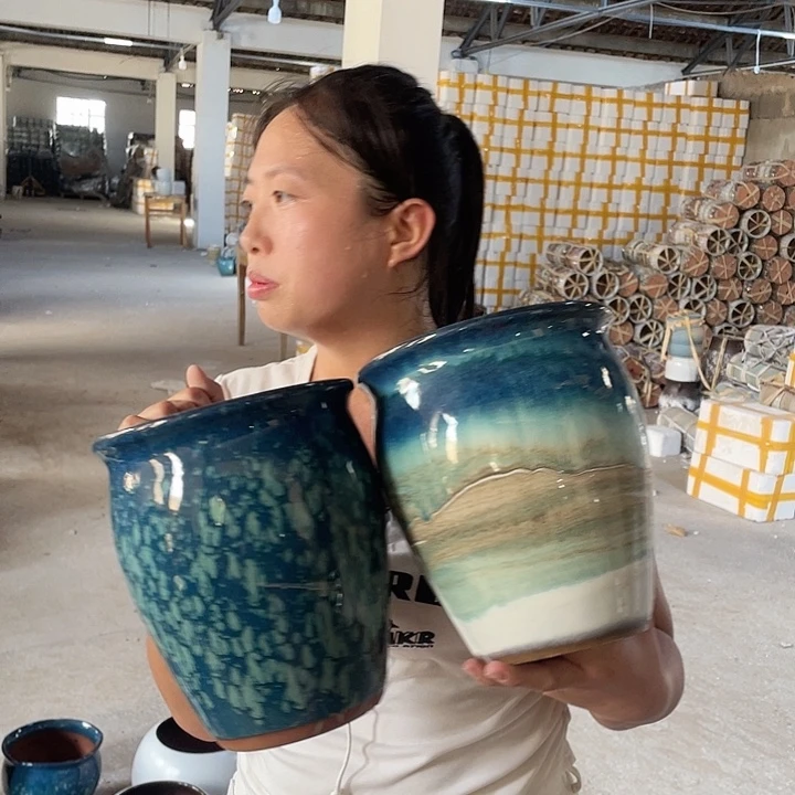 瑕疵红陶18/22两个颜色随机