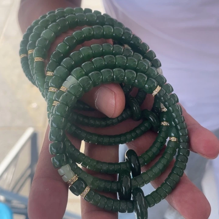 和田玉未镶嵌颈饰多样性发货，发其一