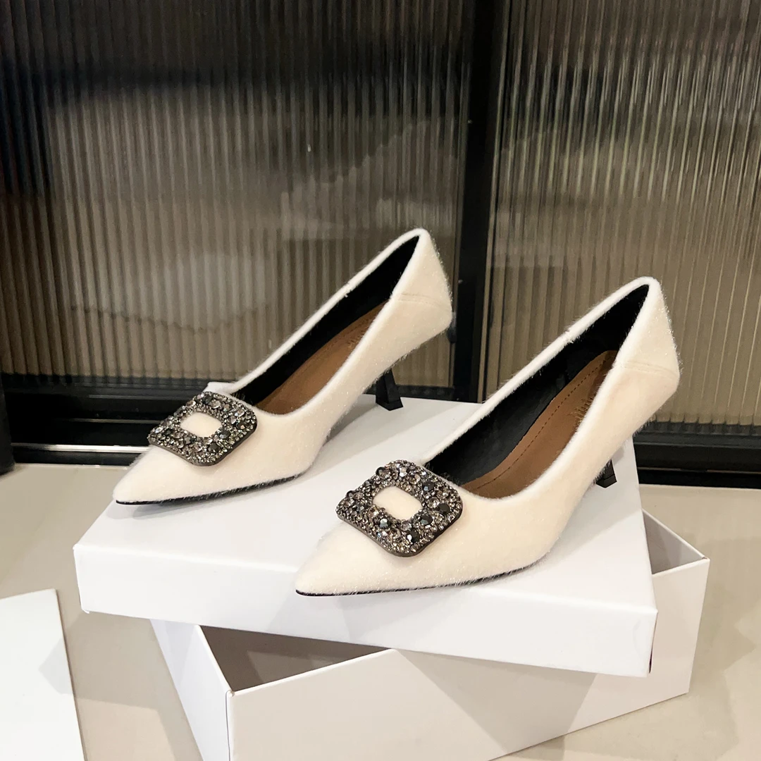 法式显高配裙子高跟鞋女细跟尖头水钻方扣宴会黑色单鞋百搭工作鞋