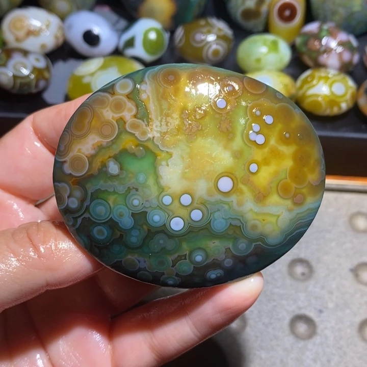 未镶嵌玛瑙/玉髓珠宝半成品44