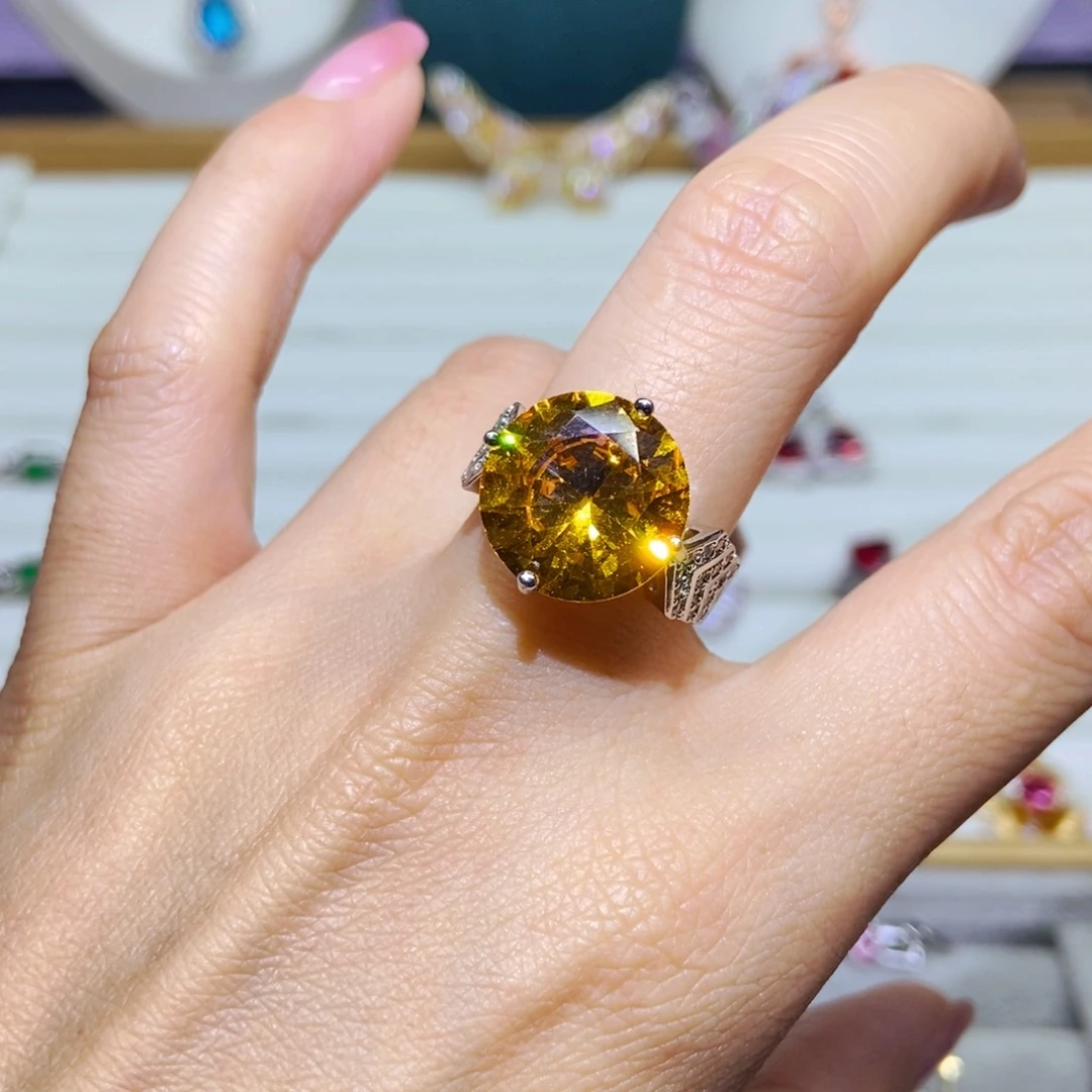 银S925镶嵌耳饰紫晶
