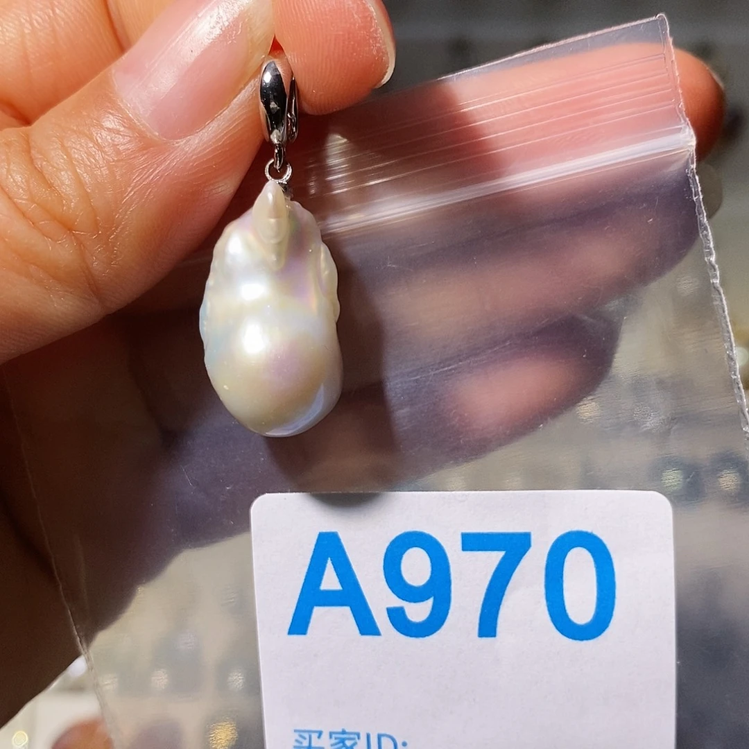 未镶嵌颈饰淡水珍珠