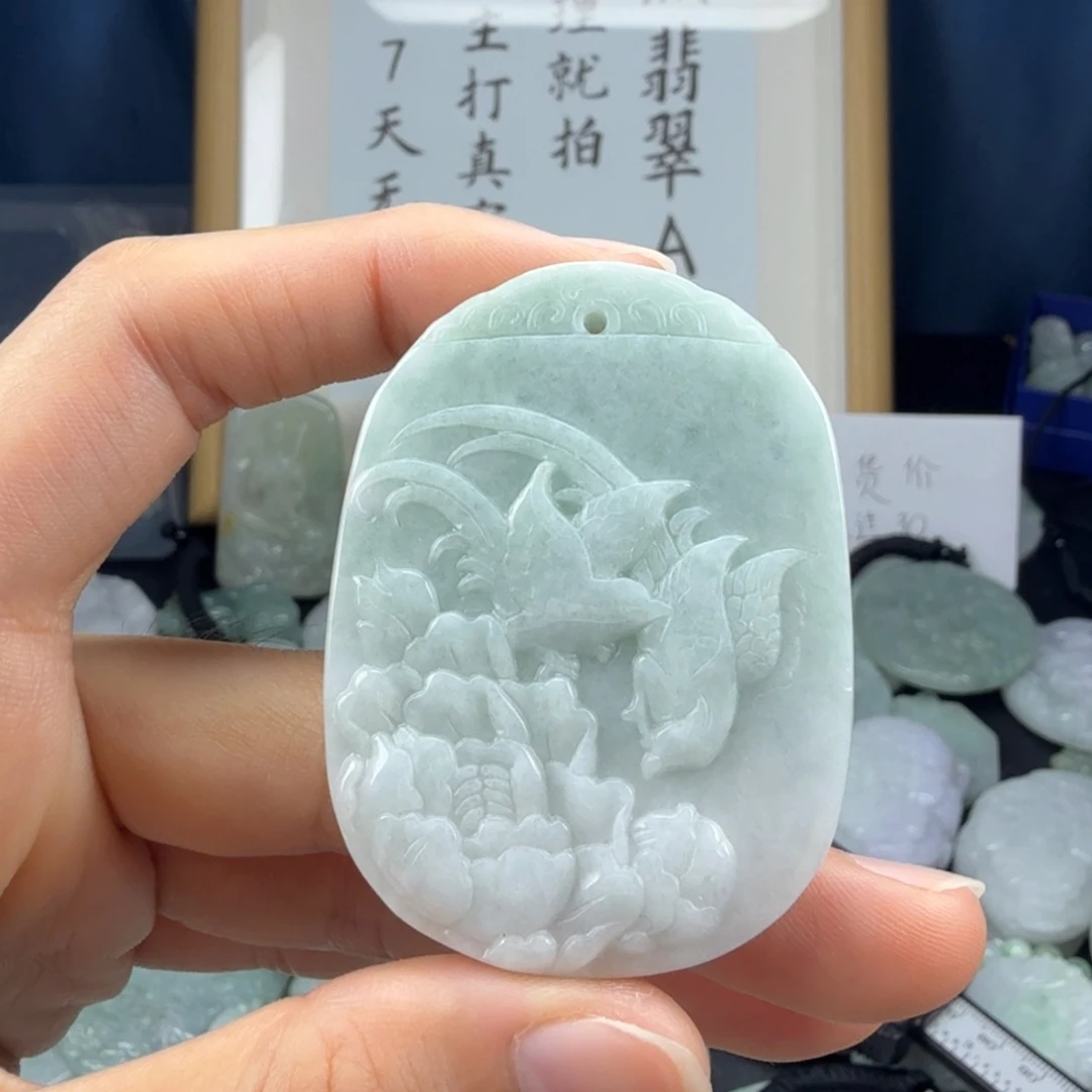 翡翠未镶嵌颈饰翡翠