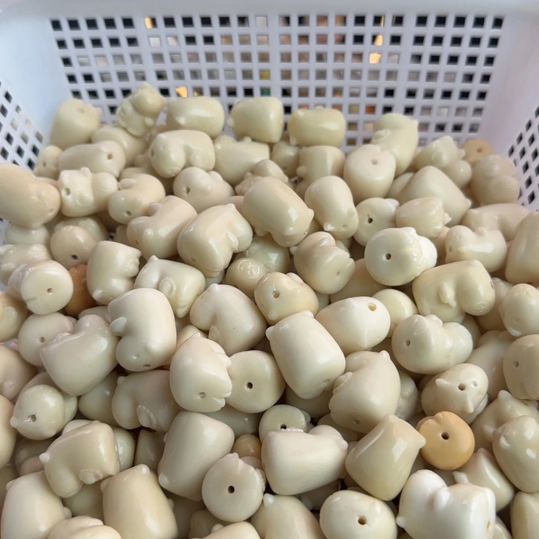 菩提根/象牙果吊坠微瑕牙果白色念珠卡皮3颗