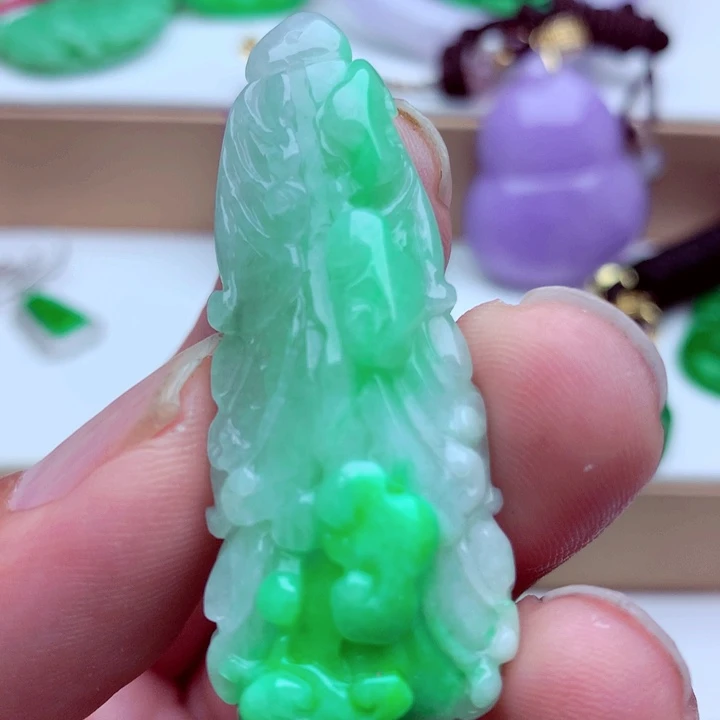 翡翠未镶嵌吊坠(不含链)